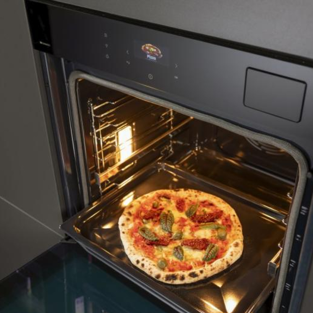 Hisense Ugradna rerna BI614P8B - Image 10